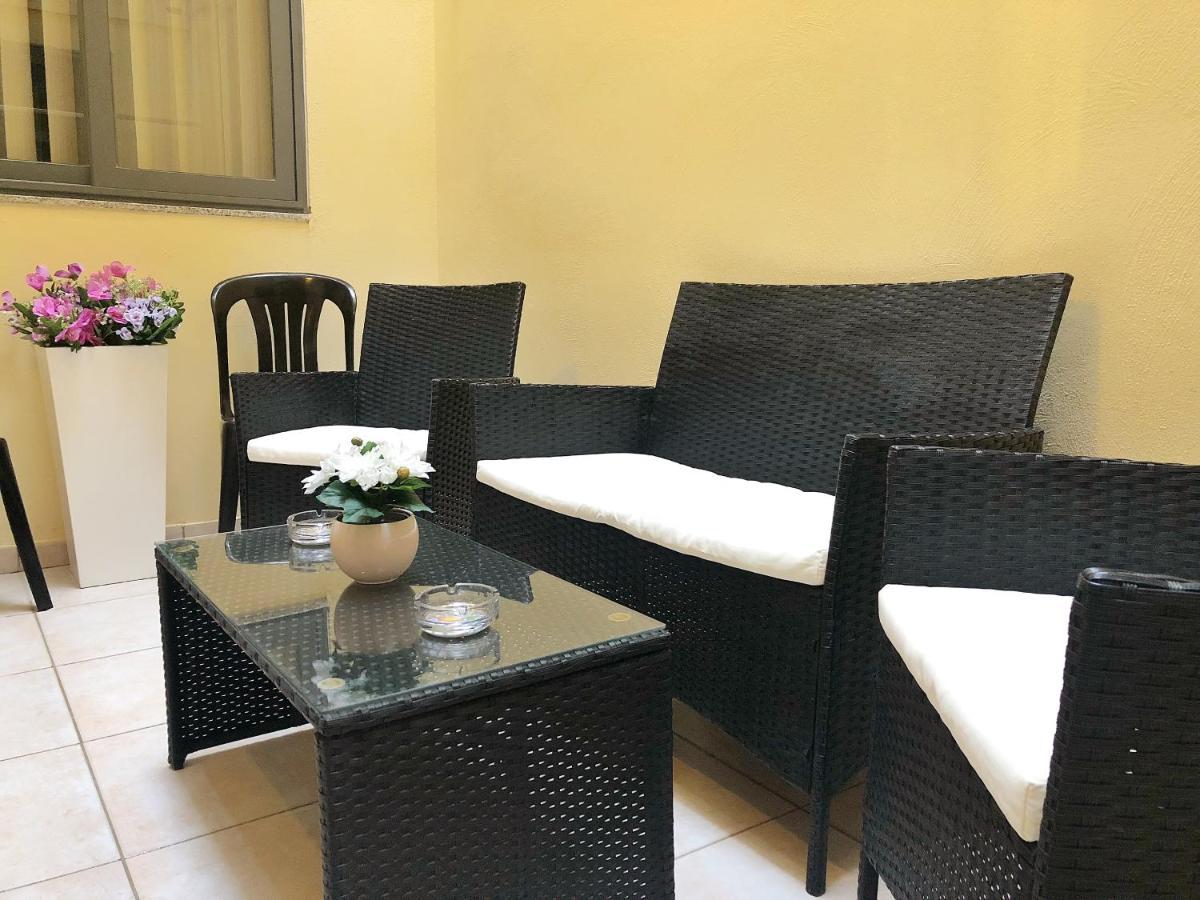 The Village Apartment 2 Kirkop Luaran gambar